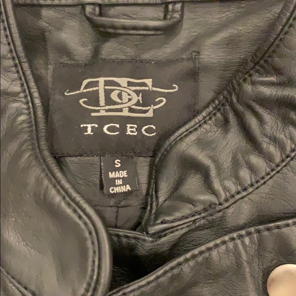 Vegan leather biker vest - size small - Picture 2 of 2